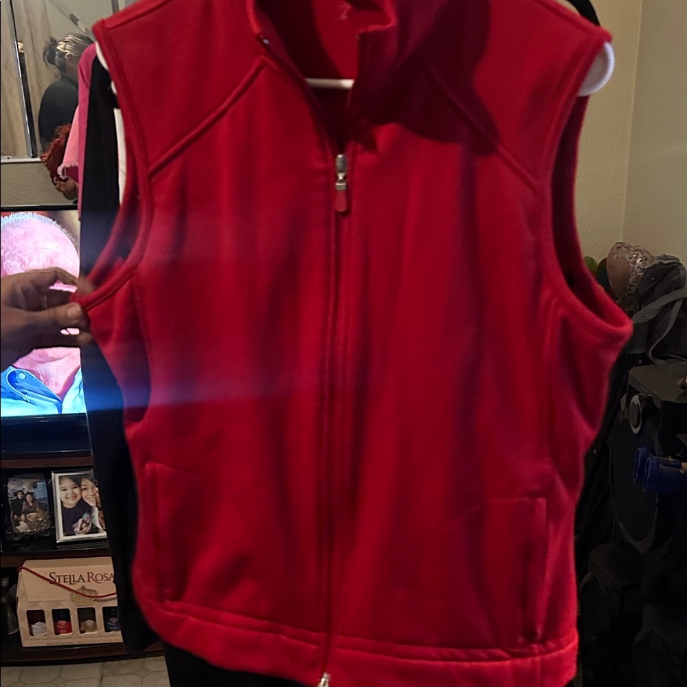 Vibrant Red Women's Zip-Up Vest